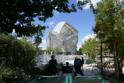 Vue sur la fondation Louis Vuitton, 2018