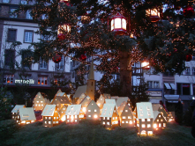 Village miniature,  march de Nol, Strasbourg, 2005